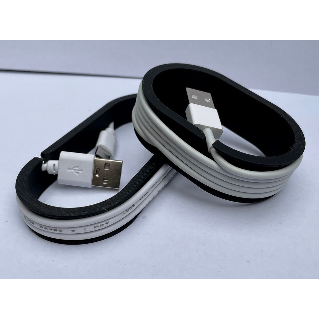 Customizable cable organizer